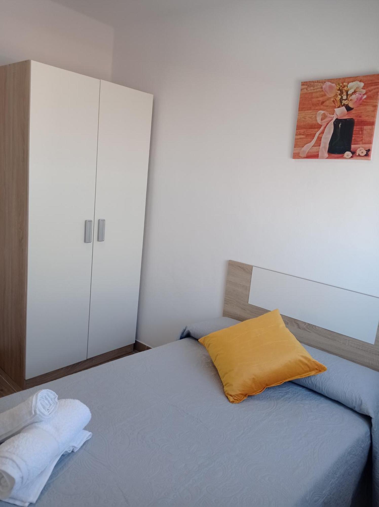 Casa Calderon Apartment โกนิล เด ลาฟรอนเตรา ภายนอก รูปภาพ